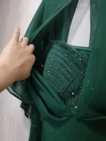 sade donlar: Salam satilir 260 manata alınıb. Cəmi 1 dəfə toya geyinilib. Ölçü 48 — 3