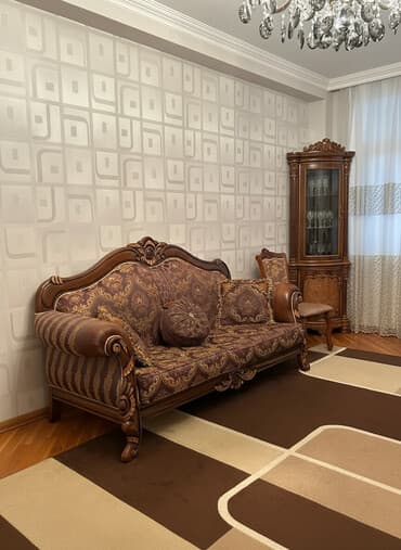 Divan lalafo.az -da Divan