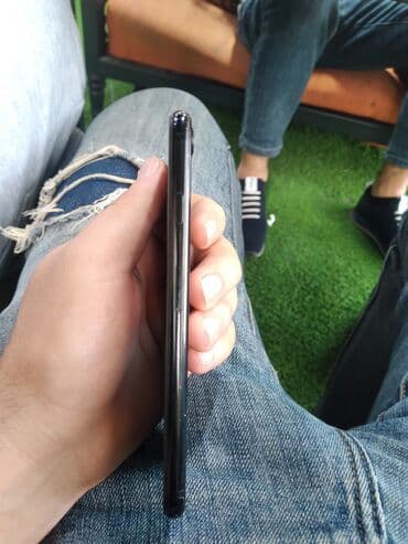 apple 17 qiymeti: IPhone 7, Jet Black, Barmaq izi — 3