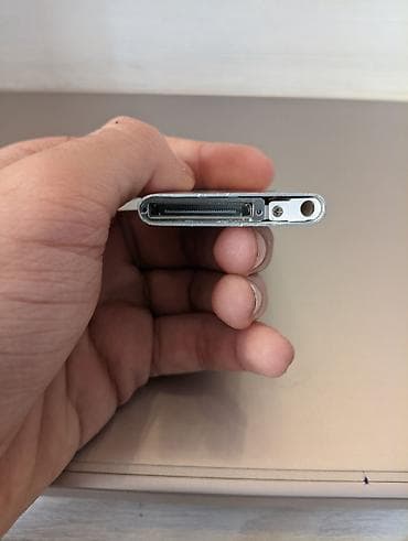 mini səs yazan: Salam her vaxtiniz xeyir Apple iPod nano (2-ci nəsil) – 2 GB, gümüş — 5