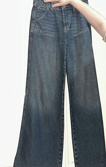 Geniş kəsimli qadın cins şalvar yenidir M razmerdir bedene oturandır