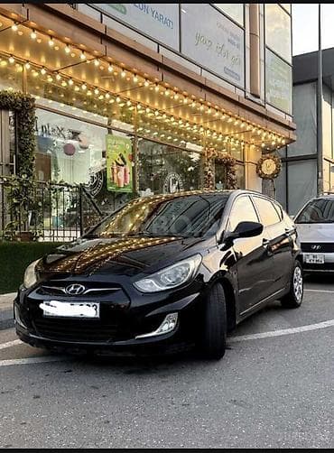 hunday aksent: Hyundai Accent: 1.6 l | 2013 il Sedan — 7