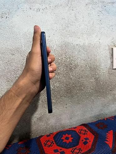 en ucuz msi: Redmi 256 GB, rəng - Mavi, Barmaq izi, İki sim kartlı, Face ID — 4
