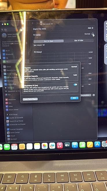 macbook pro i9: Apple macbook air 15.3 m3 94pilnen satılır Demek olar istifade — 2