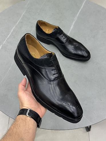Klassik kişi ayaqqabısı – qara rəng - Model: bağlamalı, nazik buruqlu