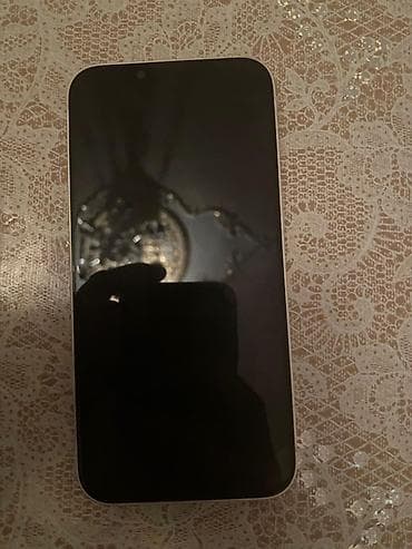 iphone 8 pilus: IPhone 13, Starlight, Simsiz şarj — 1