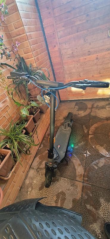 skute: >Max Sürət 60 km saatda >Dolu zaryatqa ilə 80km — 7