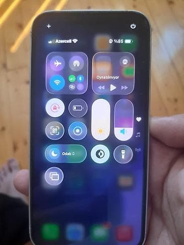 iphone 13 red: IPhone 13, Ağ, Simsiz şarj — 8