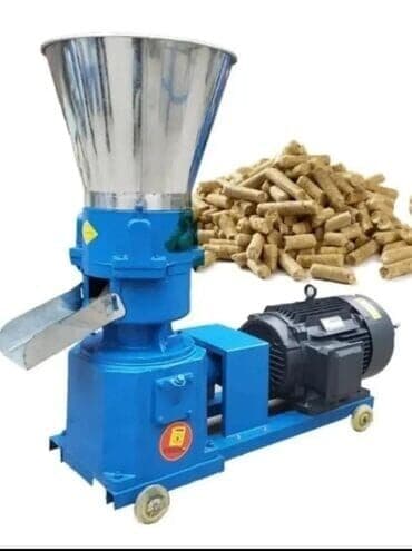 dərman ciləyən aparat: Yem üyüdən aparat Yem aparatı saatda 90-150 kq, mator 0 faza/ 4 kw — 1