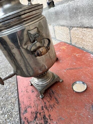 Heykəlciklər: Məhsul: Köhnə tip samovar (kömür/odunla işləyən) Təsvir: - Material — 5
