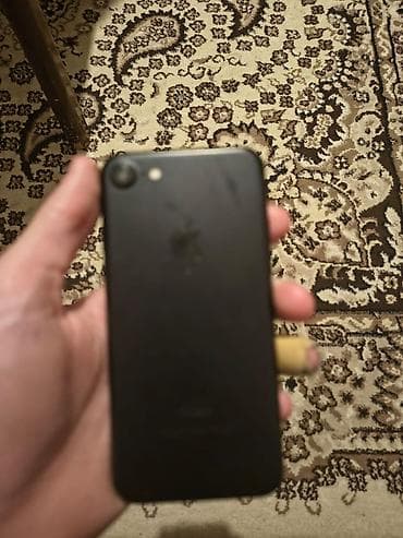 minik telefonlar: IPhone SE 2020, 32 GB, Qara, Simsiz şarj — 3