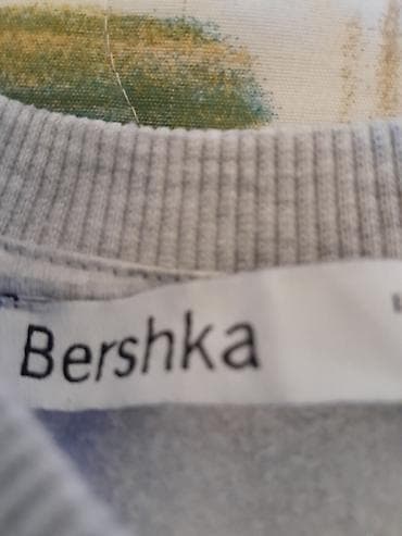 geyim kisi: Bershka sweatşört - Rəng: açıq boz (melanj) - Model: ön hissədə iri — 3