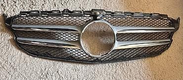 Mercedes W205 radiator barmaqlığı