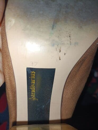 toxunma kupalnik: Stradivarius qadın botları - Material: süet (zamşa), yumşaq toxuma - — 2