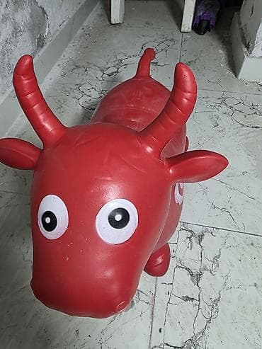 Uşaq üçün şişmə tullanma oyuncağı – Qırmızı dana - Material: qalın