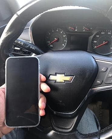 samsung s10e satilir: IPhone 14, Mavi, Face ID — 3