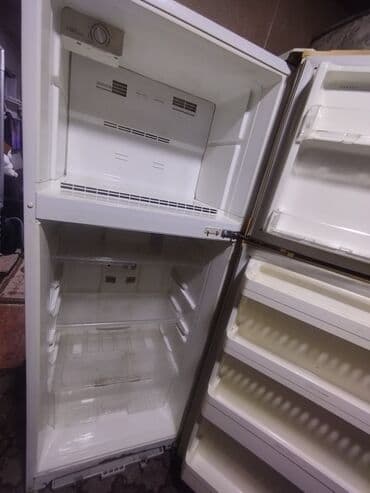 tap az dondurma soyuducu: 2 qapılı Daewoo Soyuducu Satılır, rəng - Ağ, Təkərli — 4