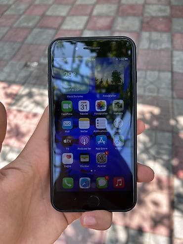 iphone 7 q: IPhone 7 Plus, 32 GB, Qara, Barmaq izi — 3