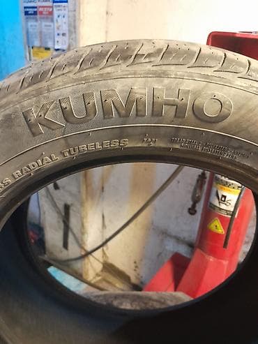 disk teker satisi: KUMHO markalı yay‑yol şini - Ölçü: 225/55 R17 - Yük/ sürət indeksi — 2