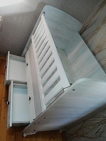 Мебель: Для девочки и мальчика, Б/у, Четырехугольная, Колыбель, С матрасом, С механизмом качания — 5