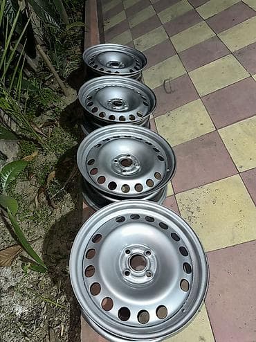 4 bolt diski: 4 bolt R16 dəmir disk 4x100 Hyundai kia opel meqan bir çox maşınlara — 2