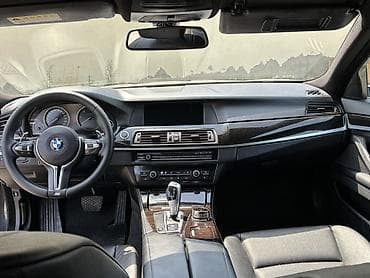 ford transit matoru: BMW 5 series: 2 l | 2011 il Sedan — 9