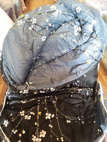 ədyal: İki nəfərlik yorğan dəsti Dəstdə yorğan, yastıq üzü 2 əd, döşək üzü — 5