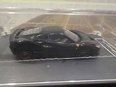 Ferrari: Ferrari F8 Tributo miqyaslı kolleksiya modeli - Brend/model: Ferrari — 3