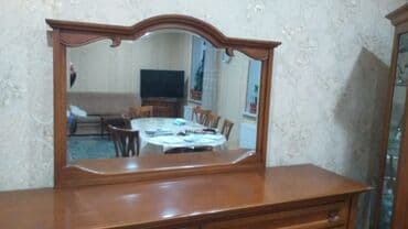 heyet ucun oturacaqlar: İşlənmiş, Masa və oturacaqlar, Dolab, Komod — 4