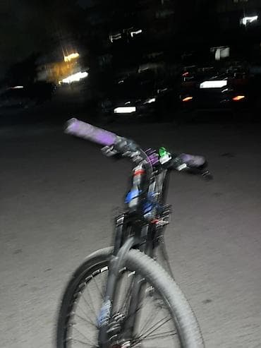 FULLBIKE dağ velosipedi - Çərçivə: yüngül alaşımdan, qara–mavi rəng — 10