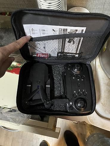 havalandirma peri: Kompakt qatlanan dron dəsti - Qatlanan gövdə və pərlərlə portativ — 1