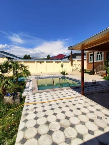 qara qarayevde 3 otaqli kiraye evler: 120 м², 4 комнаты — 8