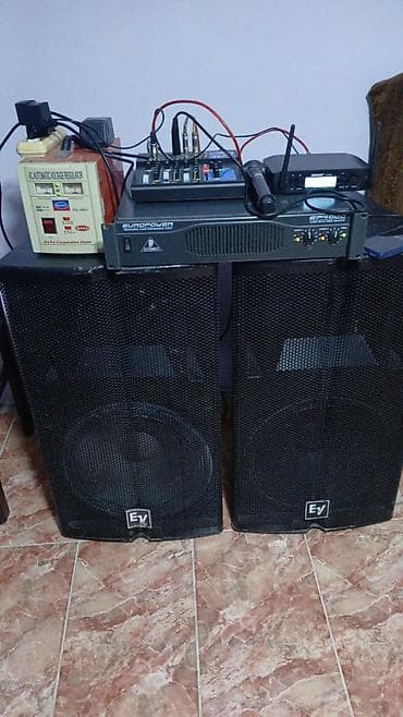 Səsgücləndirici sistem dəst şəklində. Dəstə daxildir: - EV