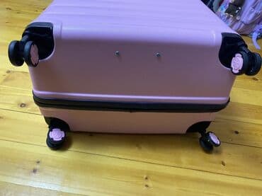 женские пластиковые чемоданы: Boyuk ölculu camadan.Ideal veziyyetdedir. - Rəng: Açıq çəhrayı - — 4
