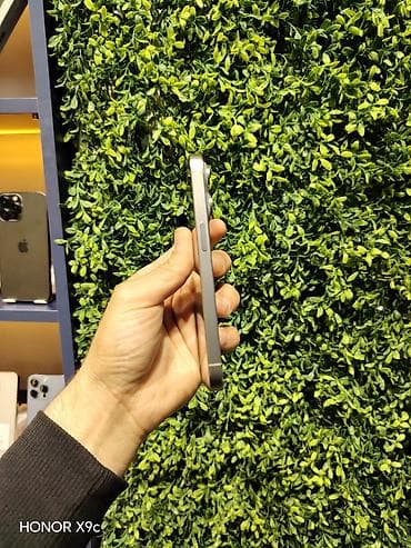 bakcell operator nomresi: IPhone 15 Pro, 128 GB, Natural Titanium, Zəmanət, Kredit, Simsiz şarj — 5