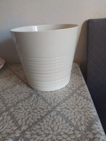 Ikea nin Seramik vazasi gul,dekor ucun - Material: yüngül və seramik