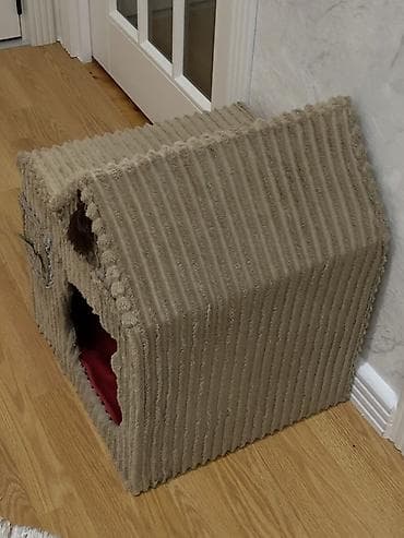 Akvariumlar: Pişik evi – yumşaq uyutlu yuva

- — 2