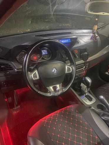 mersedes c 230: Renault Megane: 2 l | 2011 il 350000 km Hetçbek — 7