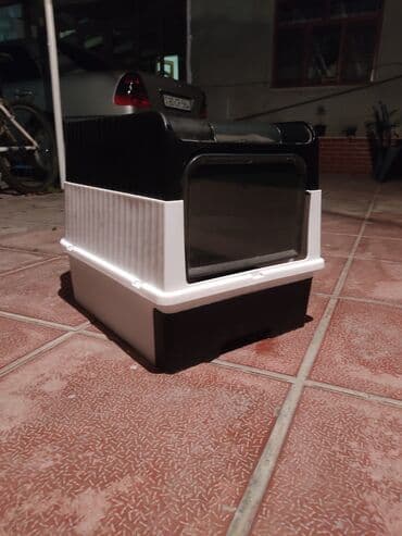 Qapalı pişik tualeti – qoxunu saxlayan və tökülmənin qarşısını alan — 2