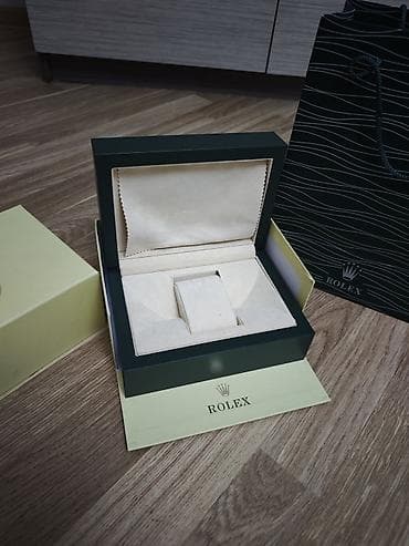 saat seti: Rolex orijinal qutu seti Məzmun: - Yaşıl dalğalı naxışlı əsas saat — 2