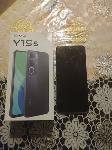 Lincoln: Vivo Y19, цвет - Серебристый — 1