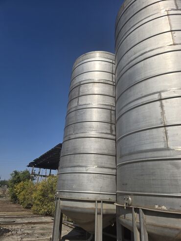çənlər: Paslanmaz metal çen 50 ton spirt,şerab,caxr ve s qida senayesine — 1