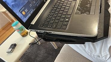 notebook ram: HP noutbuk satılır. Tam işlək vəziyyətdədir. 8 GB RAM, 240 GB SSD, AMD — 4