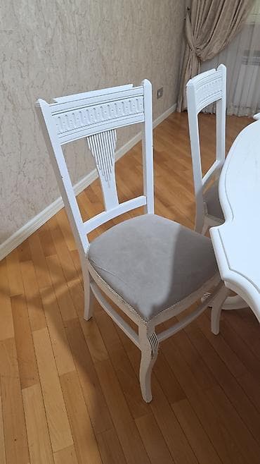 das yunu: Qonaq otağı üçün, Açılmayan, Oval masa, 6 stul — 5