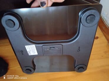 Audi: Elektron bədən tərəzisi - Maksimum çəki: 180 kq - Dəqiqlik: 50 q — 3