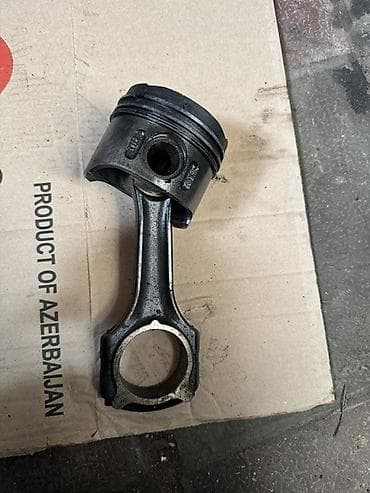 Системы освещения: Məhsul: 3.2 cdı Mühərrik porşeni və şatun komplekti Təsvir: - — 2