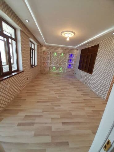 gündəlik kirayə mənzillər: 3 otaqlı, Yeni tikili, 86 kv. m — 1