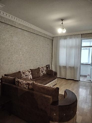 xirdalanda ev satisi: Masazırda Aystorun yanında 3 mərtəbə 3 otaqlı əşyalı ev kirayə verilir — 1