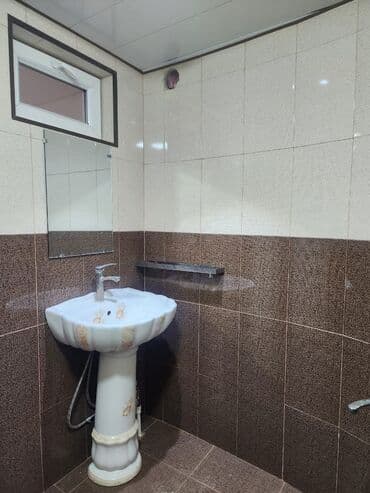 bine sovxoz: Geniş, işıqlı otaqlar təqdim olunur. Xüsusiyyətlər: - Uzunsov planlı — 6