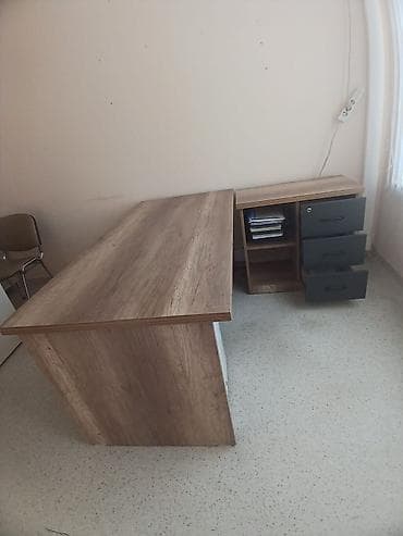 Ofis masaları: İşlənmiş, İşçi üçün, Kvadrat masa — 5